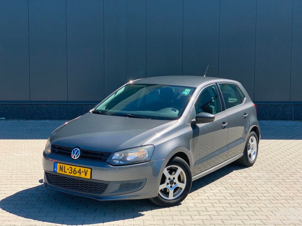 Volkswagen Polo 1.2-12V | CARPLAY | AIRCO | ELEKTRISCHE RAME, Voorwielaandrijving, 967 kg, Zwart, 1198 cc