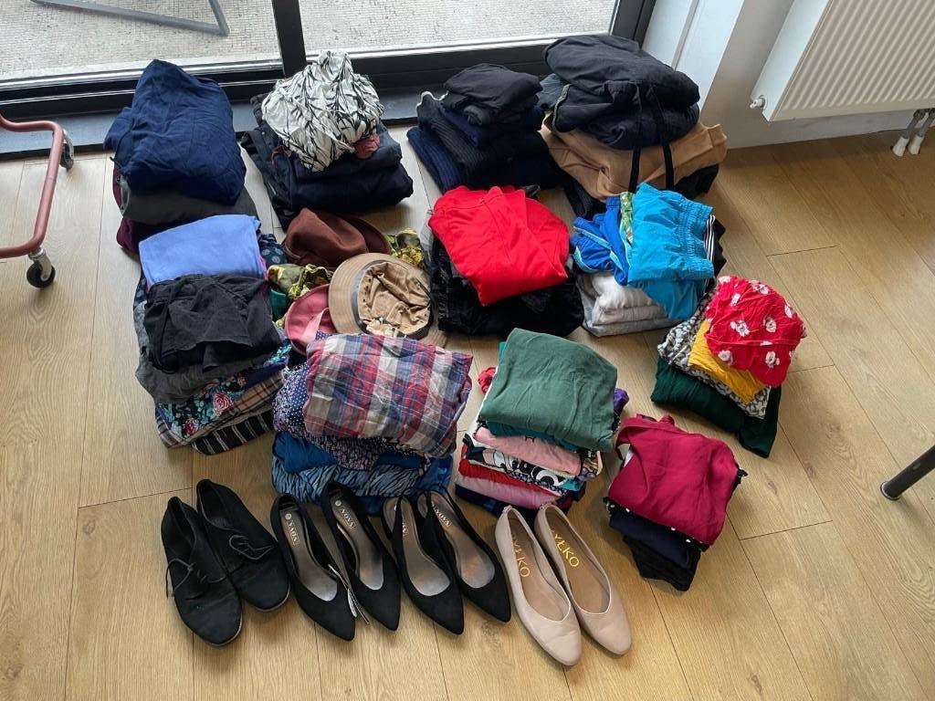 Kleding en schoenen / Clothing and shoes (allebei maat 38), Kleding | Dames, Blouses en Tunieken, Ophalen, Gedragen, Maat 38/40 (M)