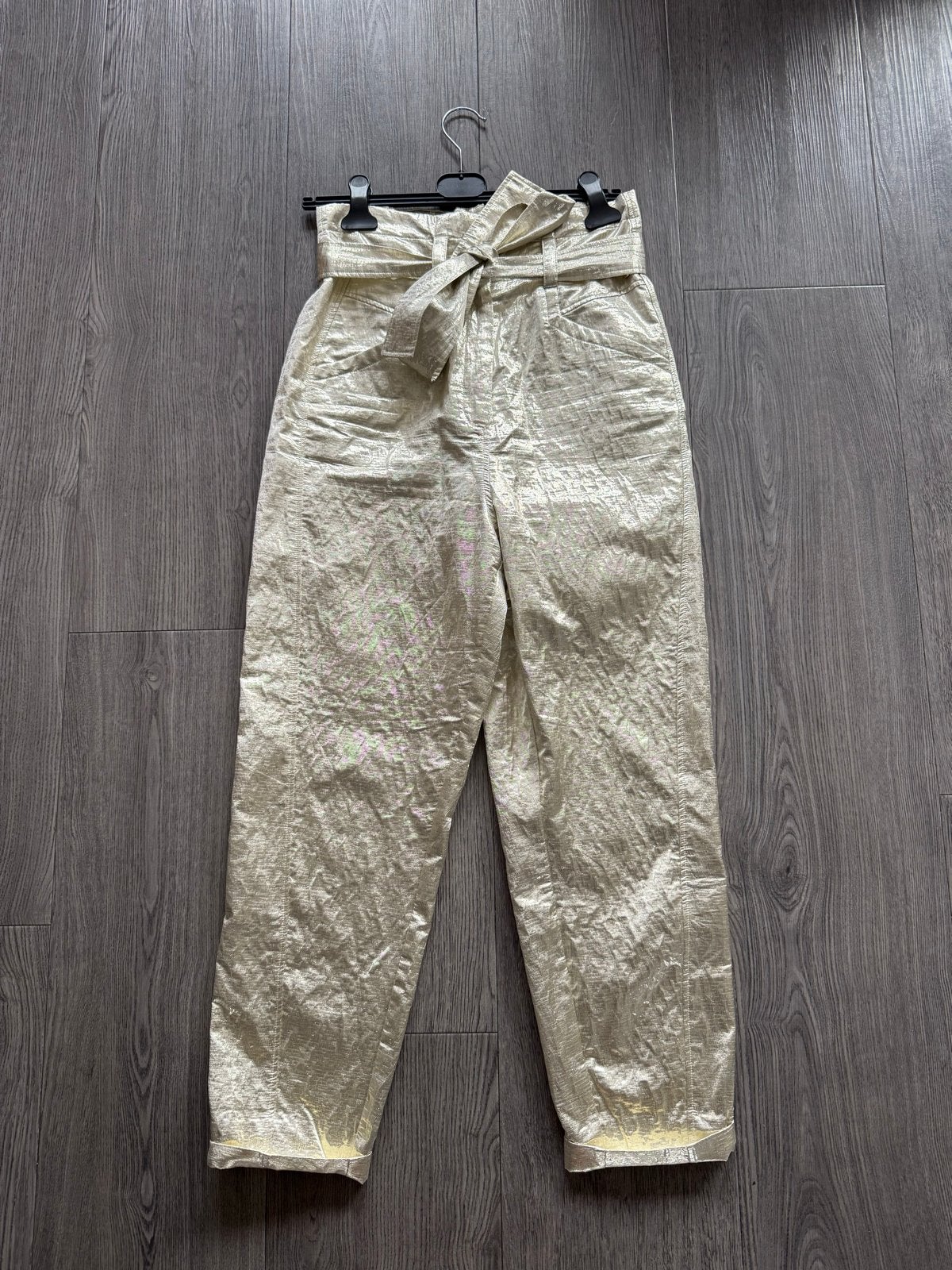 Josh V gouden broek maat M, ZGAN!, Maat 38/40 (M), Ophalen of Verzenden, Zo goed als nieuw, Driekwart