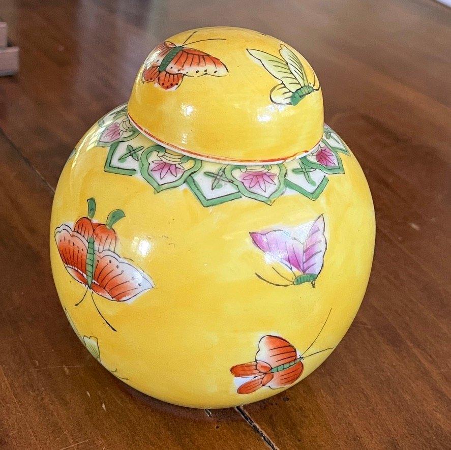 Chinees bolvormig potje met deksel, Antiek en Kunst, Ophalen of Verzenden
