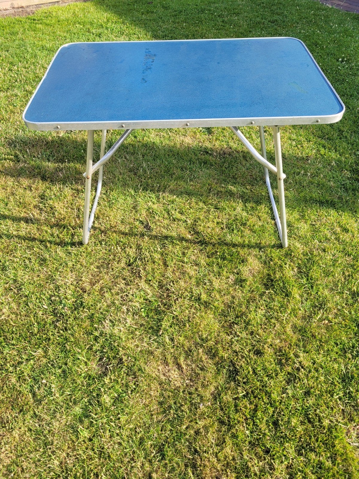 Retro campingtafel voor oldtimer camper/caravan, Ophalen