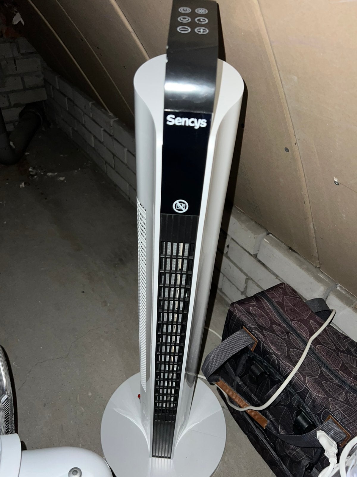 Sencys warmte/wind waaier torenventilator, Witgoed en Apparatuur, Ophalen, Gebruikt, Torenventilator