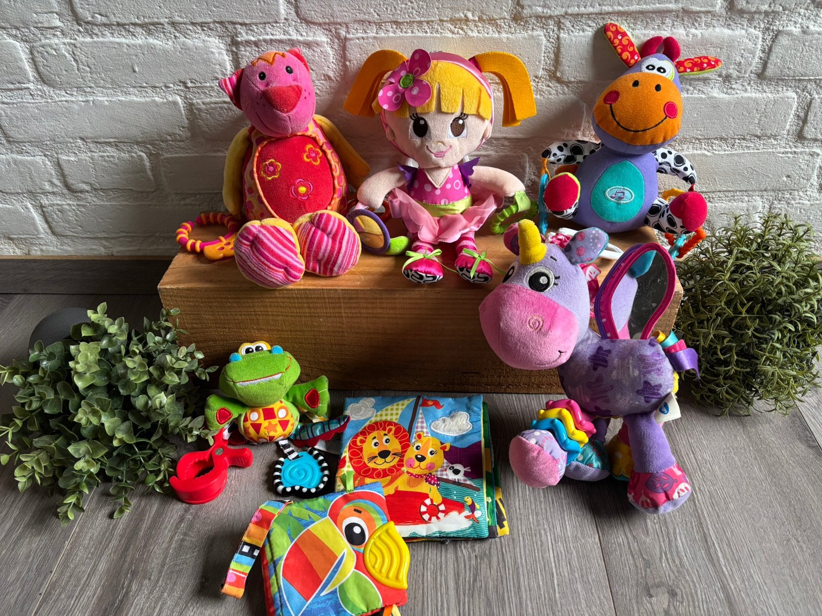 Veel kleurige /knuffels van lamaze en playgro, Ophalen of Verzenden, Zo goed als nieuw, Overige typen, Met geluid