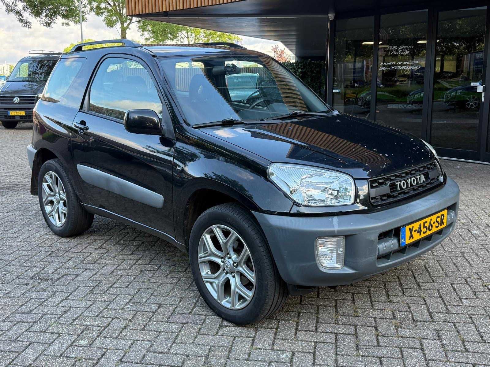 Foto 2 van 2001 Toyota RAV4 1.8-16V VVT-i Luna Personenauto