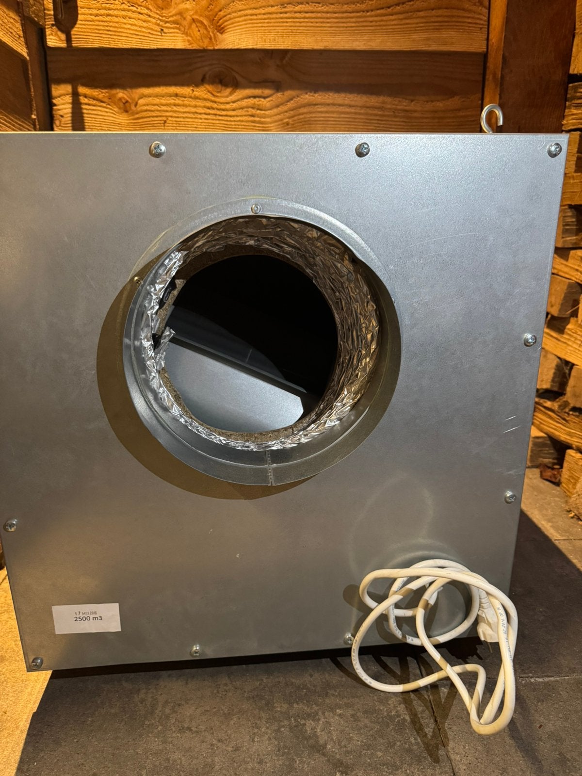Metalen softbox 2500m3, Ophalen, Zo goed als nieuw, Afzuiger