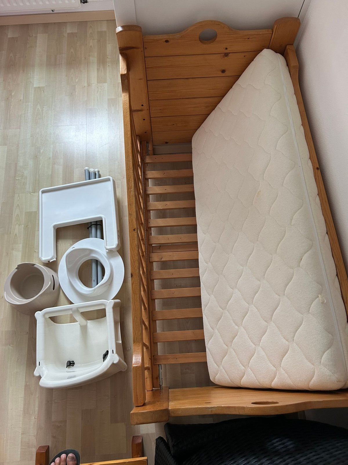 Kinderbedje, Ophalen, Zo goed als nieuw, Complete sauna