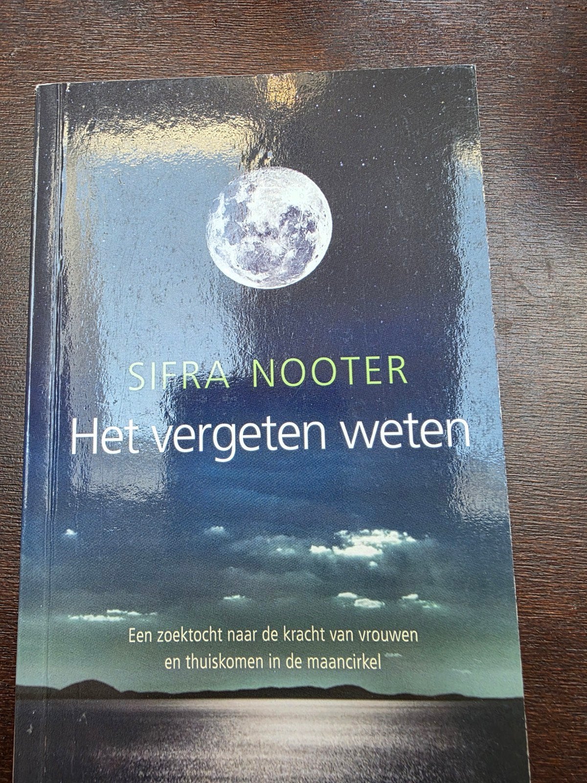 Het vergeten weten - Sifra Nooter, Achtergrond en Informatie, Spiritualiteit algemeen, Ophalen of Verzenden, Zo goed als nieuw