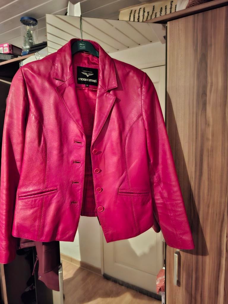 Leren dames colbertje, Ophalen of Verzenden, Zo goed als nieuw, Maat 42/44 (L), Rood