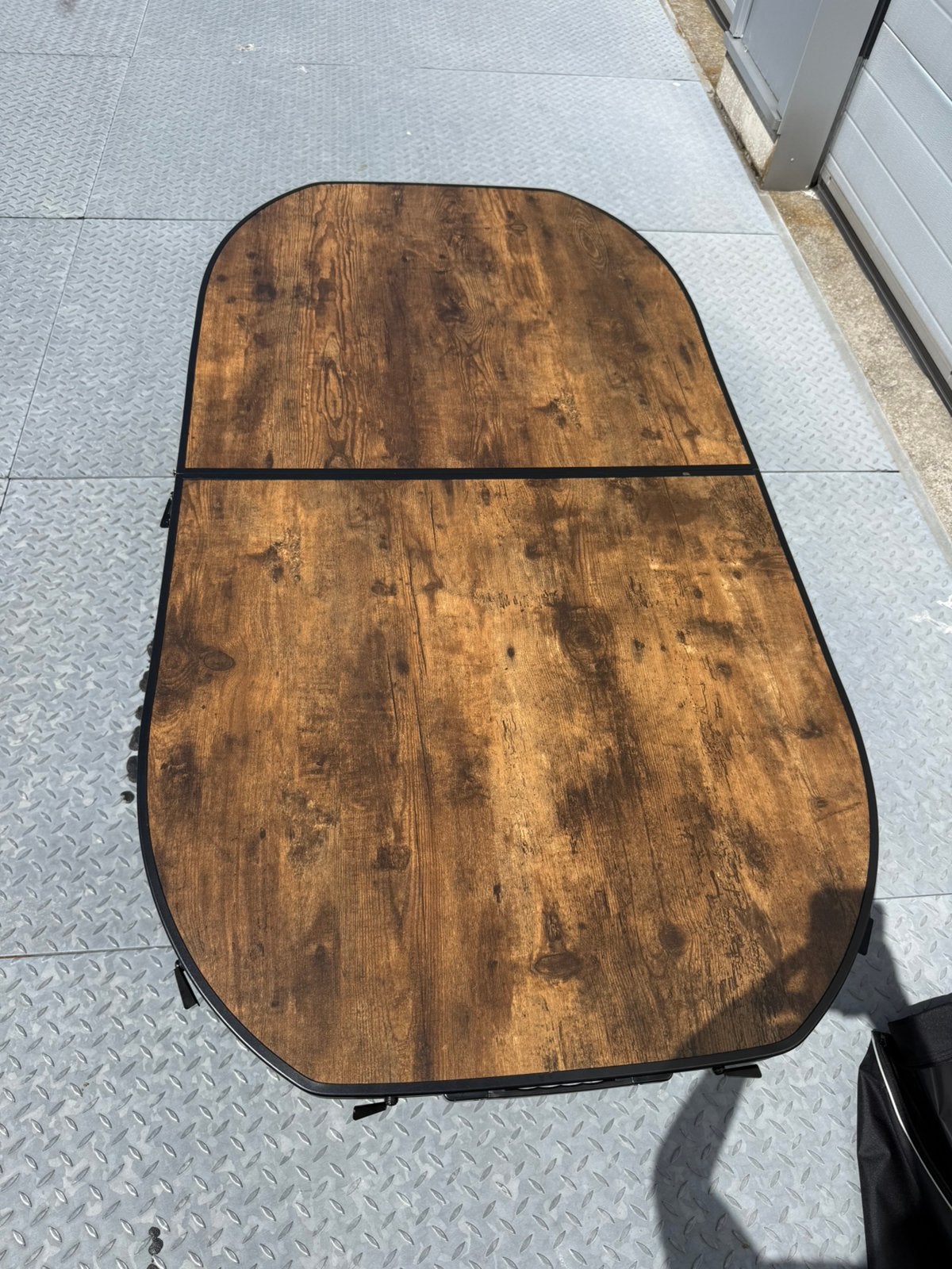 Bo-Camp Industrial Woodbine Ovale Campingtafel – 150 x 80 cm, Ophalen, Campingtafel