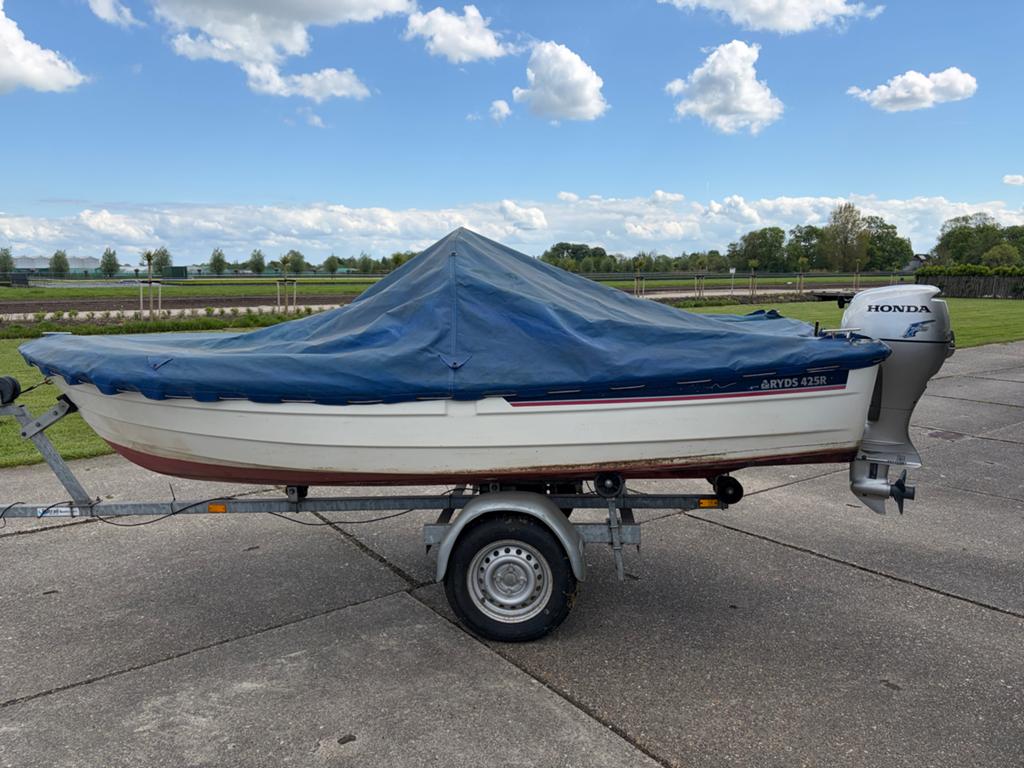 Ryds 425R met Honda buitenboordmotor en trailer, Watersport en Boten, Overige merken, Gebruikt, Afdekzeil, Buitenboordmotor