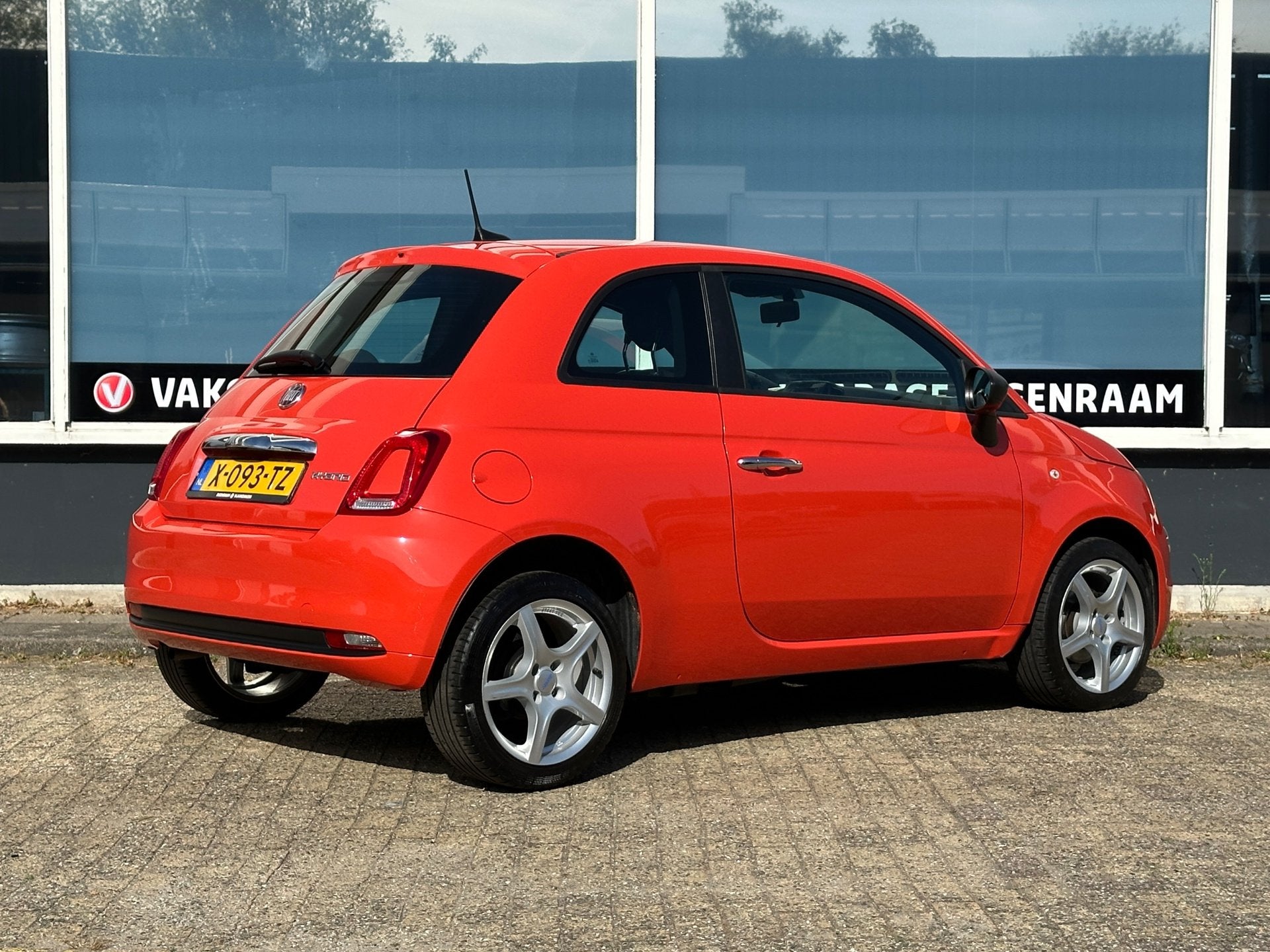 Fiat 500 1.0 Hybrid Urban/AIRCO/DAB/BTW/LMV, Auto's, Fiat, Stof, Overige kleuren, 4 stoelen, Origineel Nederlands