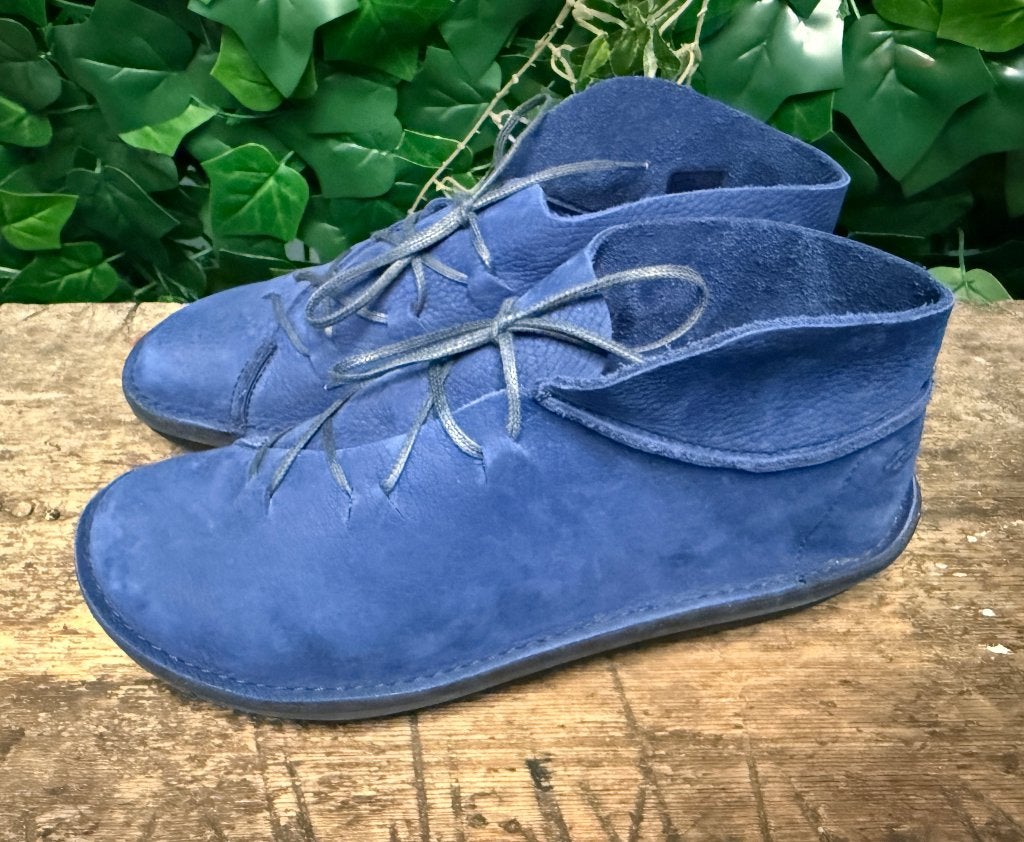 Bijna Nieuwe veterschoen van Loints of Holland maat 38, Kleding | Dames, Schoenen, Blauw, Loints of holland, Nieuw, Sneakers of Gympen