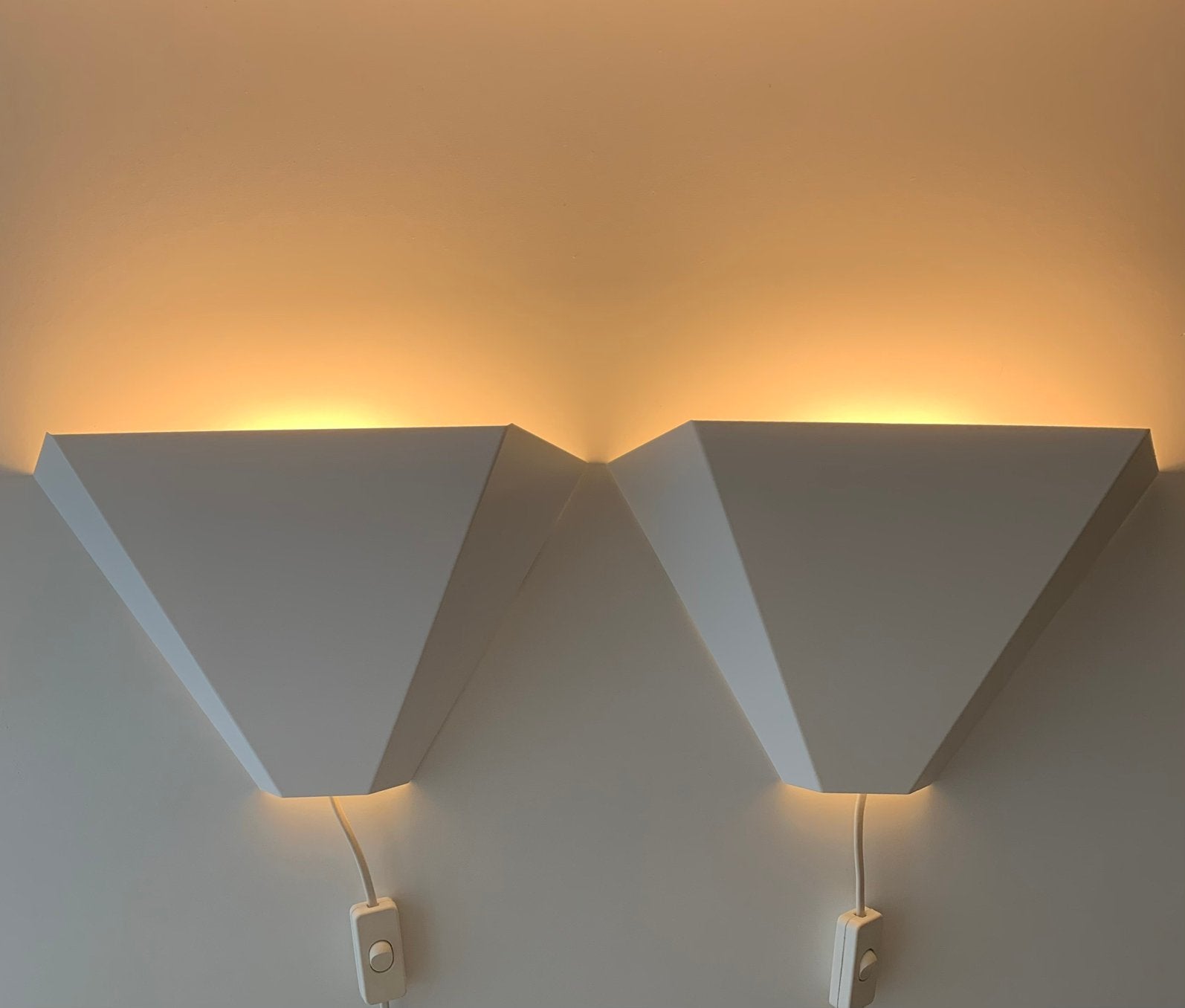 80s vintage set of wall lamps silence of the lamps, Gebruikt, E14 (klein), Ophalen of Verzenden, Up & down verlichting