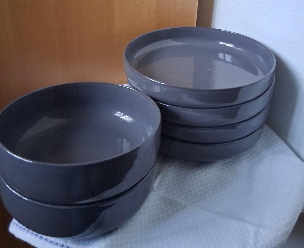 Blokker Odense ceramic borden en kommen grijs, Huis en Inrichting, Ophalen of Verzenden, Zo goed als nieuw, Bord(en), Overige stijlen