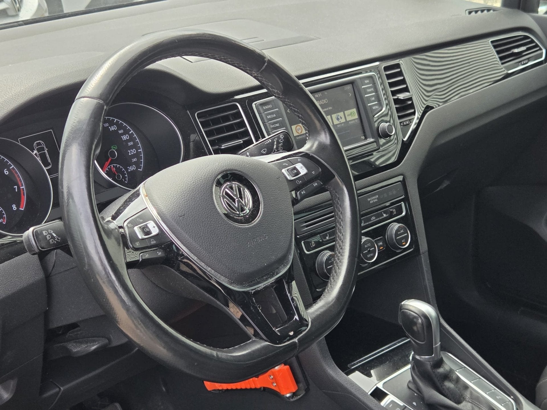 Volkswagen Golf Sportsvan 1.4 TSI Connected Series | Nieuw b, Auto's, Volkswagen, Gebruikt, 4 cilinders, 1283 kg, Zwart