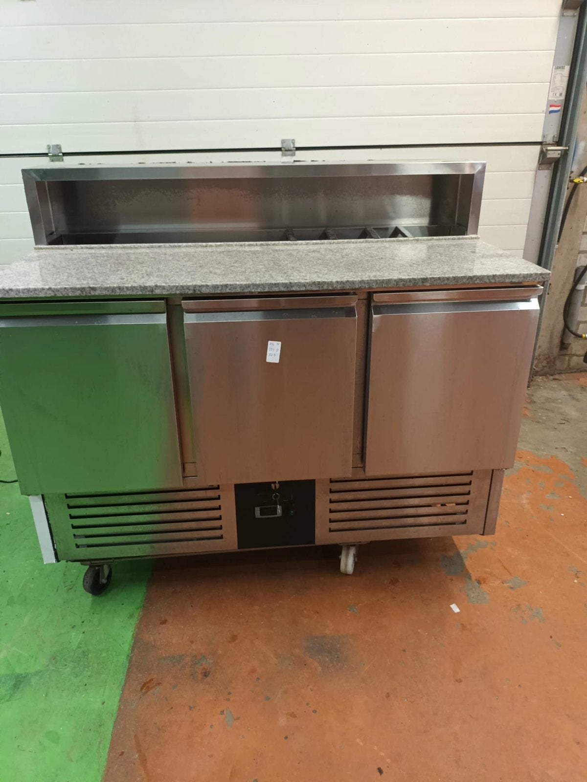 Horeca Koelwerkbank met granieten blad en opzetvitrine zgan, 200 liter of meer, 60 cm of meer, Ophalen of Verzenden, Zonder vriesvak
