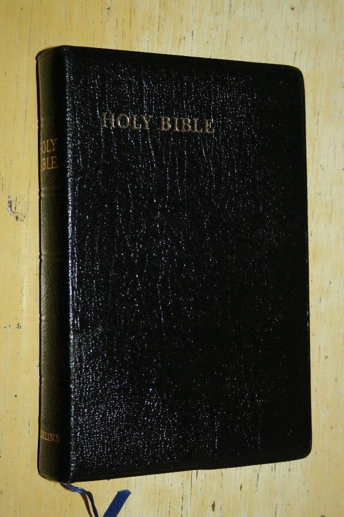 The Holy Bible Authorized King James Version Iona Clear Text, Boeken, Ophalen of Verzenden, Zo goed als nieuw