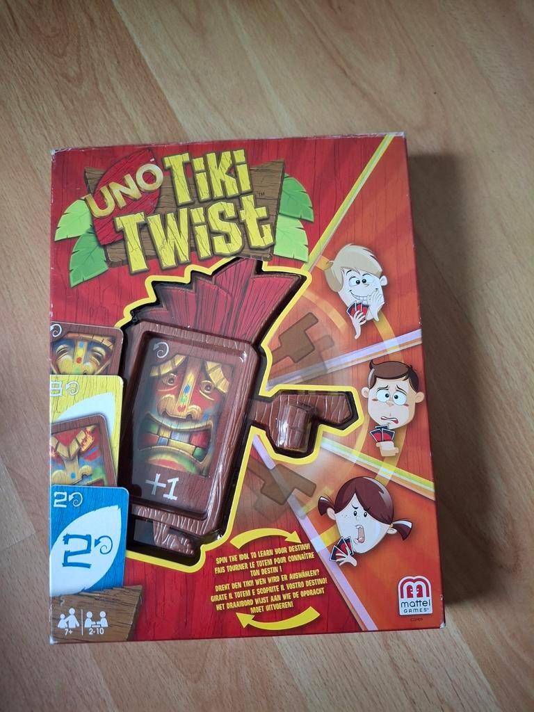 UNO Tiki Twist Kaartspel - Mattel Games, Vijf spelers of meer, Ophalen of Verzenden, Zo goed als nieuw, Mattel Games