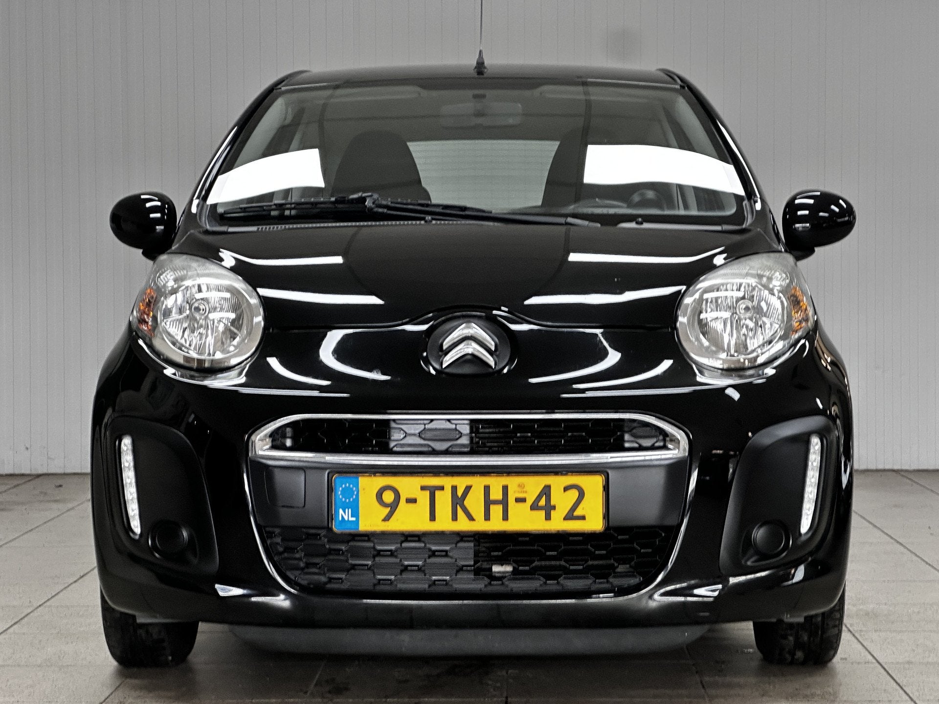 Citroën C1 1.0 Collection/ LED Dagrijverl/ AIRCO!/ Radio-CD, Voorwielaandrijving, Euro 5, Gebruikt, 4 stoelen