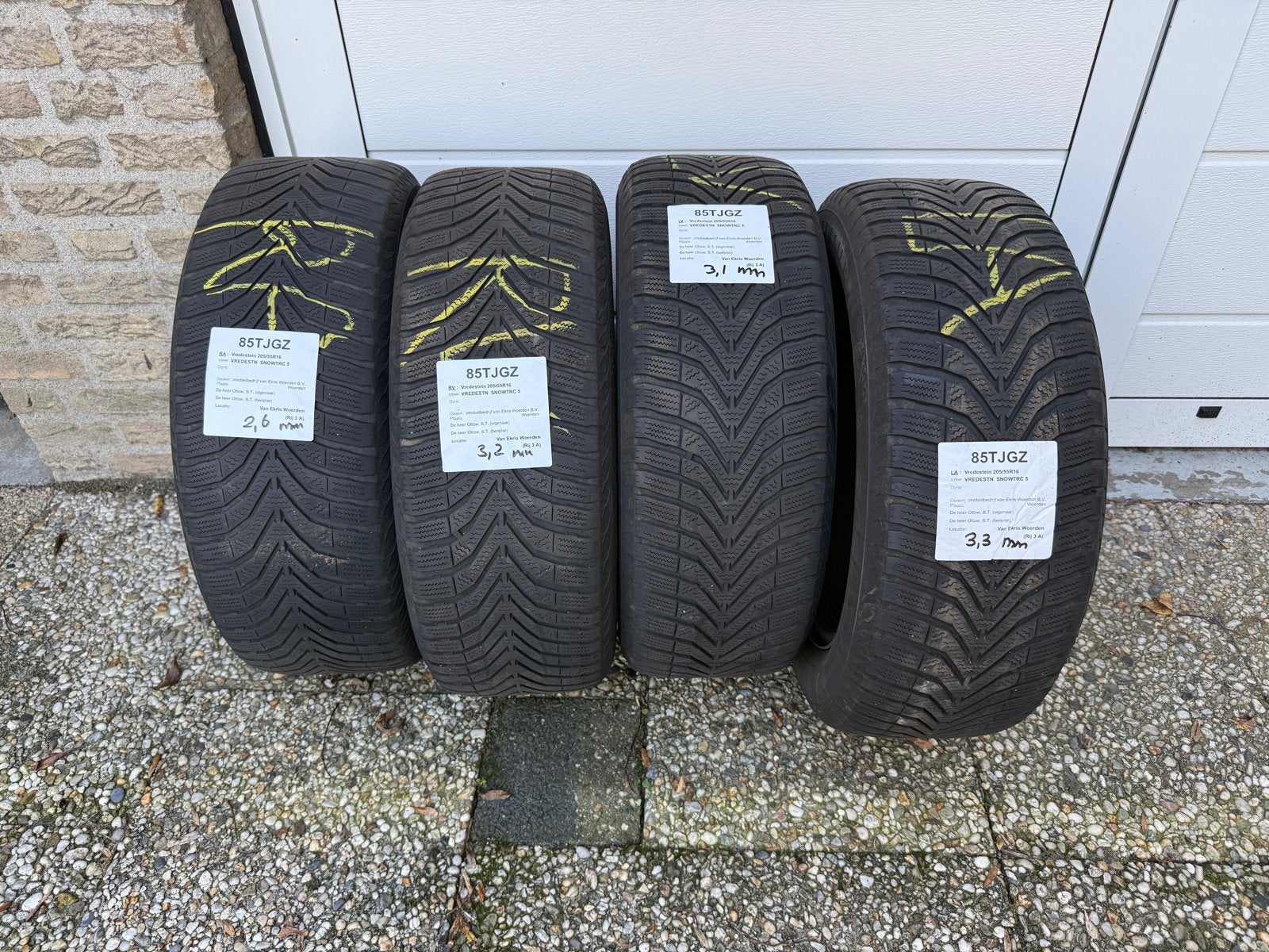 Vredestein Snowtrac 5 winterbanden op velg 205/55 R16, Ophalen, Gebruikt, 16 inch, Banden en Velgen