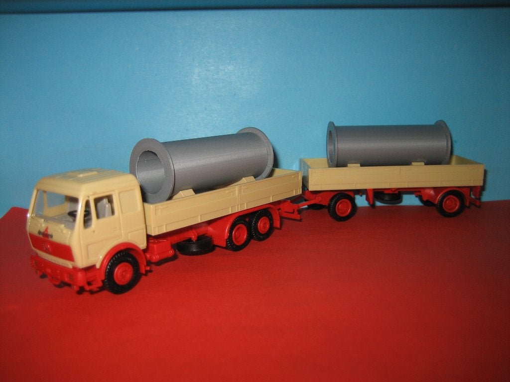 LA-09  MERCEDES  combi met lading buizen  compleet Herpa, Ophalen of Verzenden, Zo goed als nieuw, Bus of Vrachtwagen, Herpa