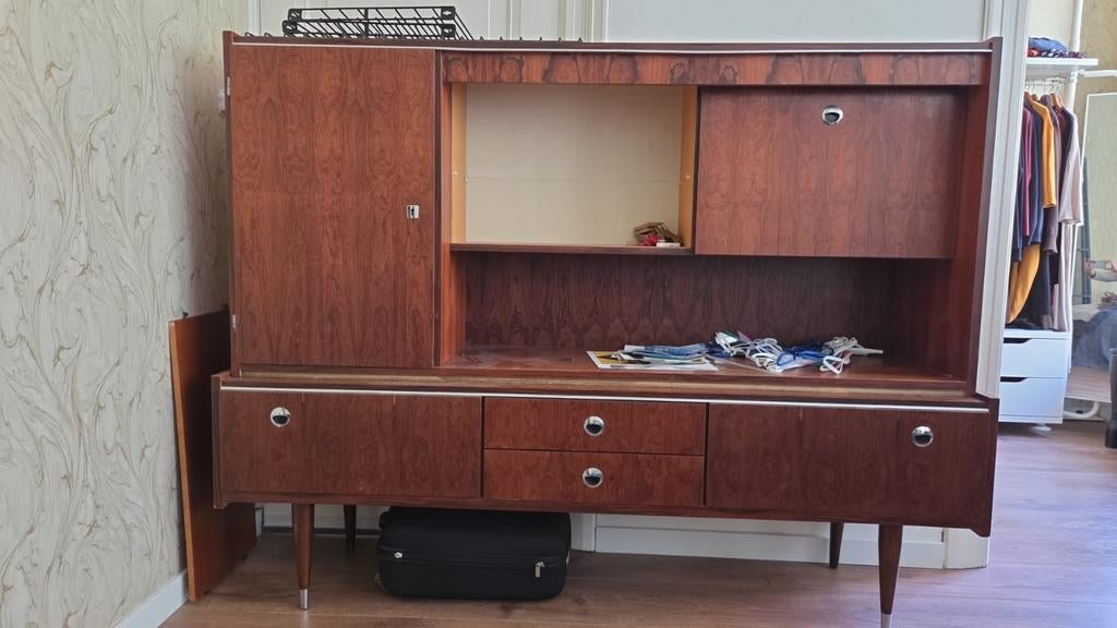 Vintage dressoir/sidetable/vitrinekast sixties seventies, Ophalen, Gebruikt, Met deur(en), 150 tot 200 cm