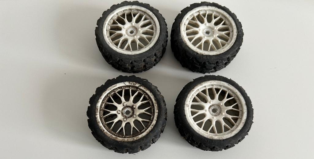 Kyosho 1/10 banden rc auto, Ophalen of Verzenden, Gebruikt