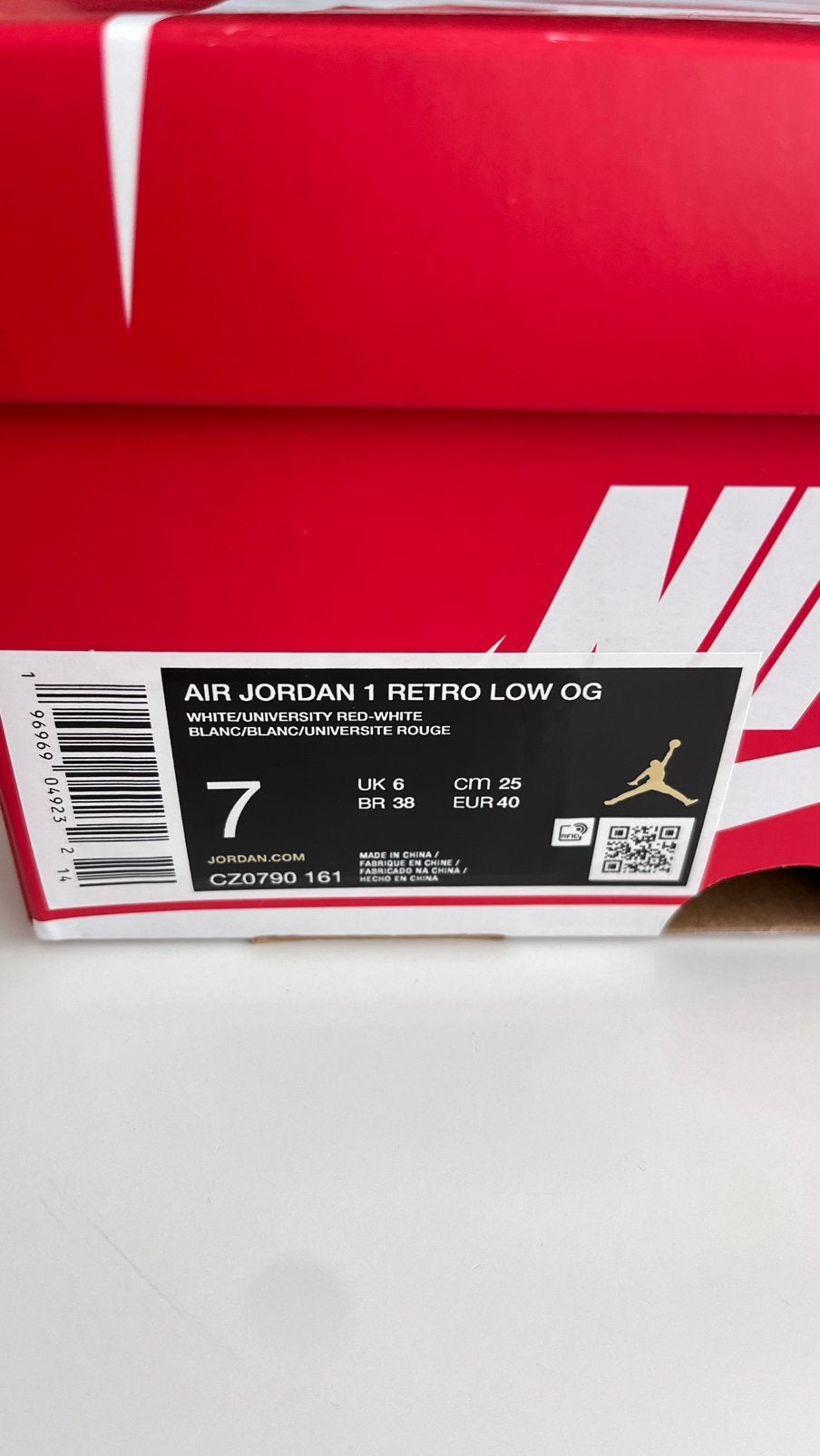 Air Jordan 1 Retro Low OG, Ophalen of Verzenden, Nieuw, Schoenen