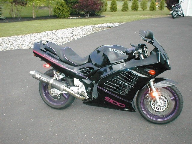 Corbin zadel voor Suzuki RF900R, Motoren, Ophalen