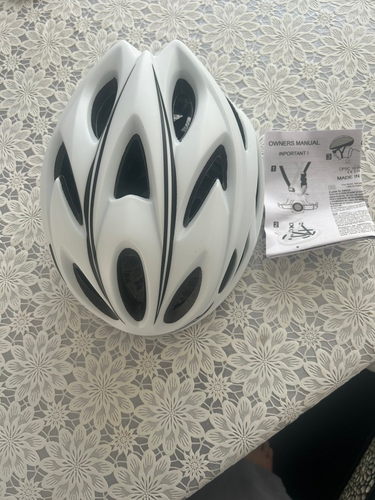Fiets helm, Ophalen of Verzenden, Zo goed als nieuw, Heer of Dame