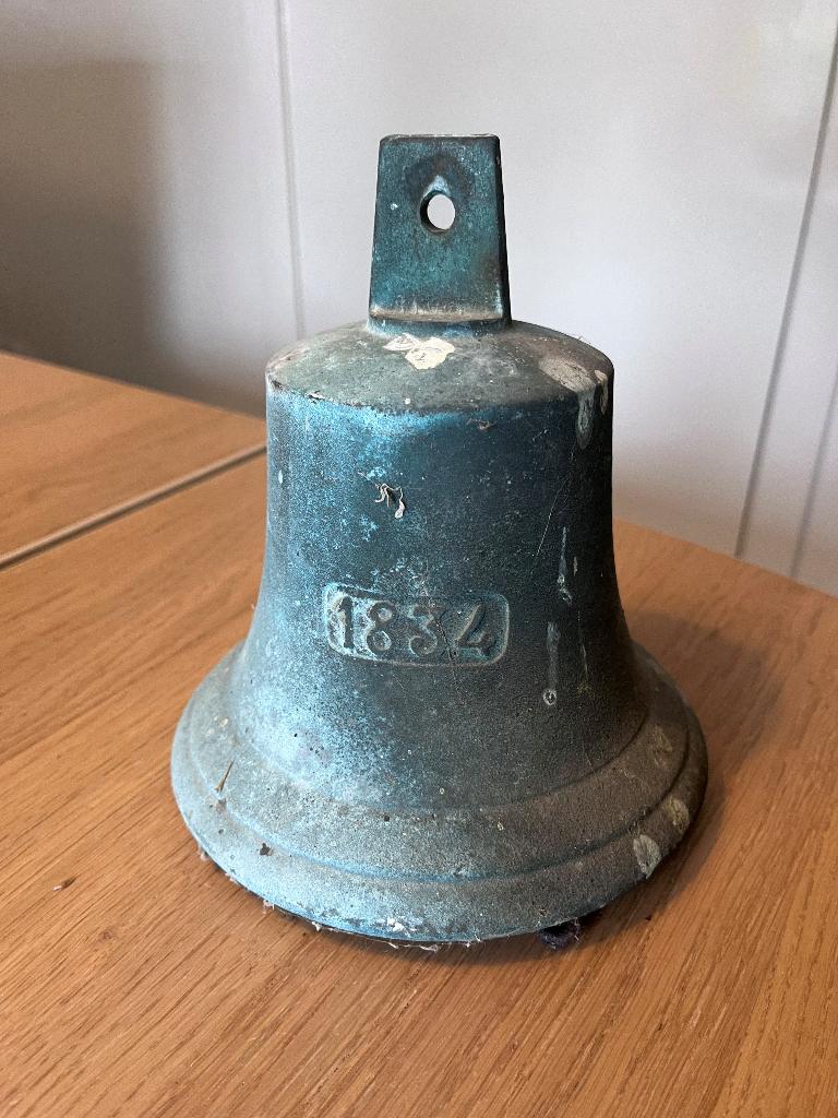 Antieke bronzen scheepsbel uit 1834, Antiek en Kunst, Ophalen of Verzenden, Brons