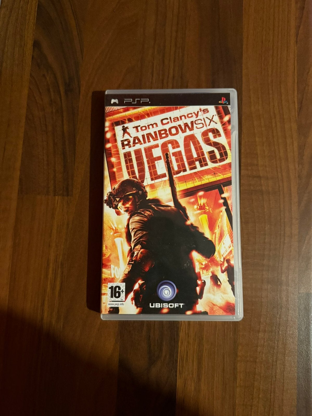 PSP Rainbowsix Vegas, Spelcomputers en Games, Games | Sony PlayStation Portable, 1 speler, Racen en Vliegen, Ophalen of Verzenden