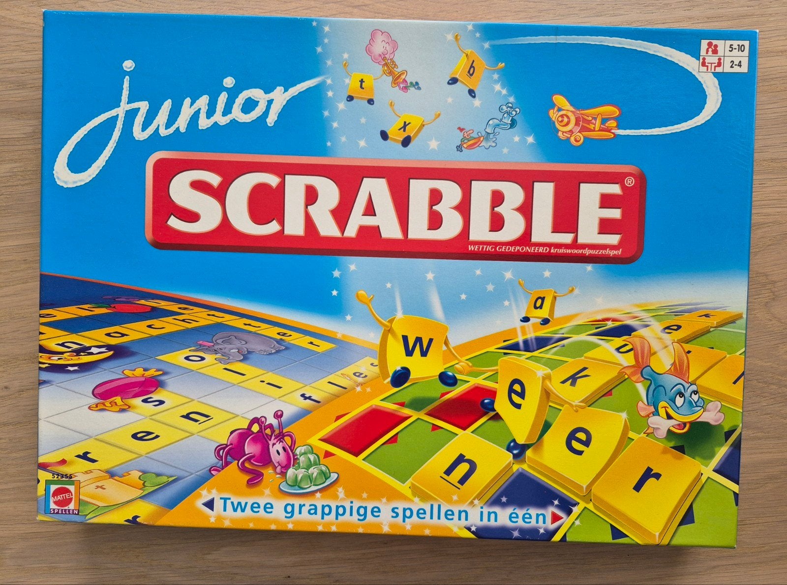 Als nieuw Junior Scrabble Bordspel - Twee spellen in één, Hobby en Vrije tijd, Drie of vier spelers, Ophalen of Verzenden, Nieuw