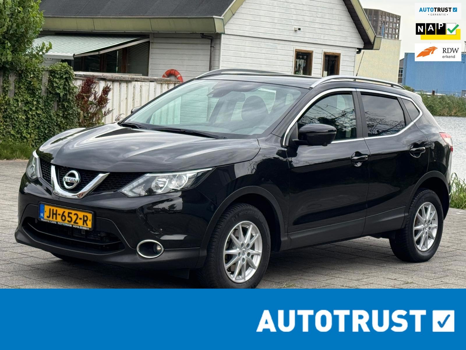Nissan Qashqai 1.2 Connect Edition/Automaat/2eigenaar, Gebruikt, 4 cilinders, 116 pk, Zwart
