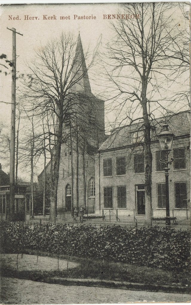 Bennekom – Herv. Kerk met Pastorie. Gelopen Noorden 190x(?), Ophalen of Verzenden, Voor 1920, Gelopen, Gelderland