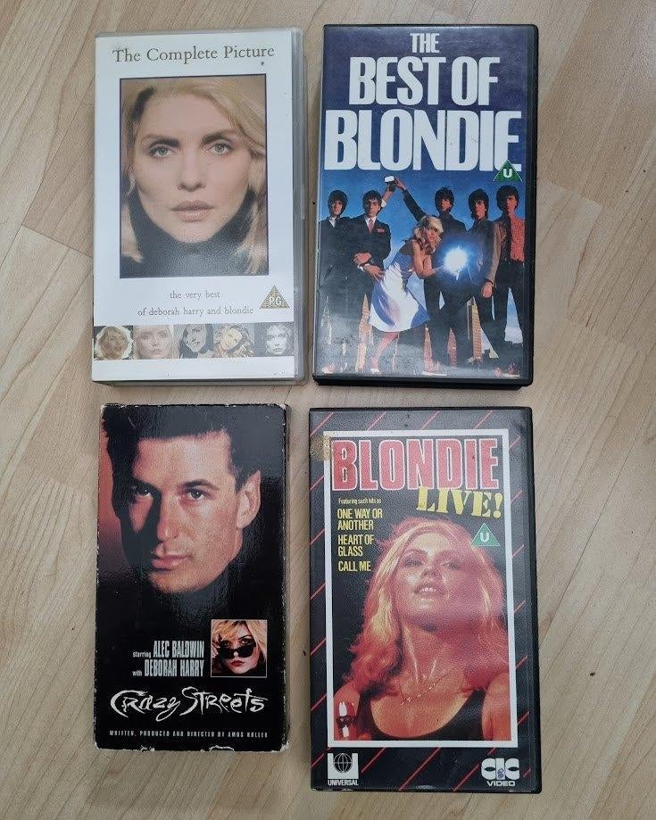 Vier VHS banden Blondie/Debbie Harry, Cd's en Dvd's, Alle leeftijden, Ophalen of Verzenden, Gebruikt, Muziek en Concerten