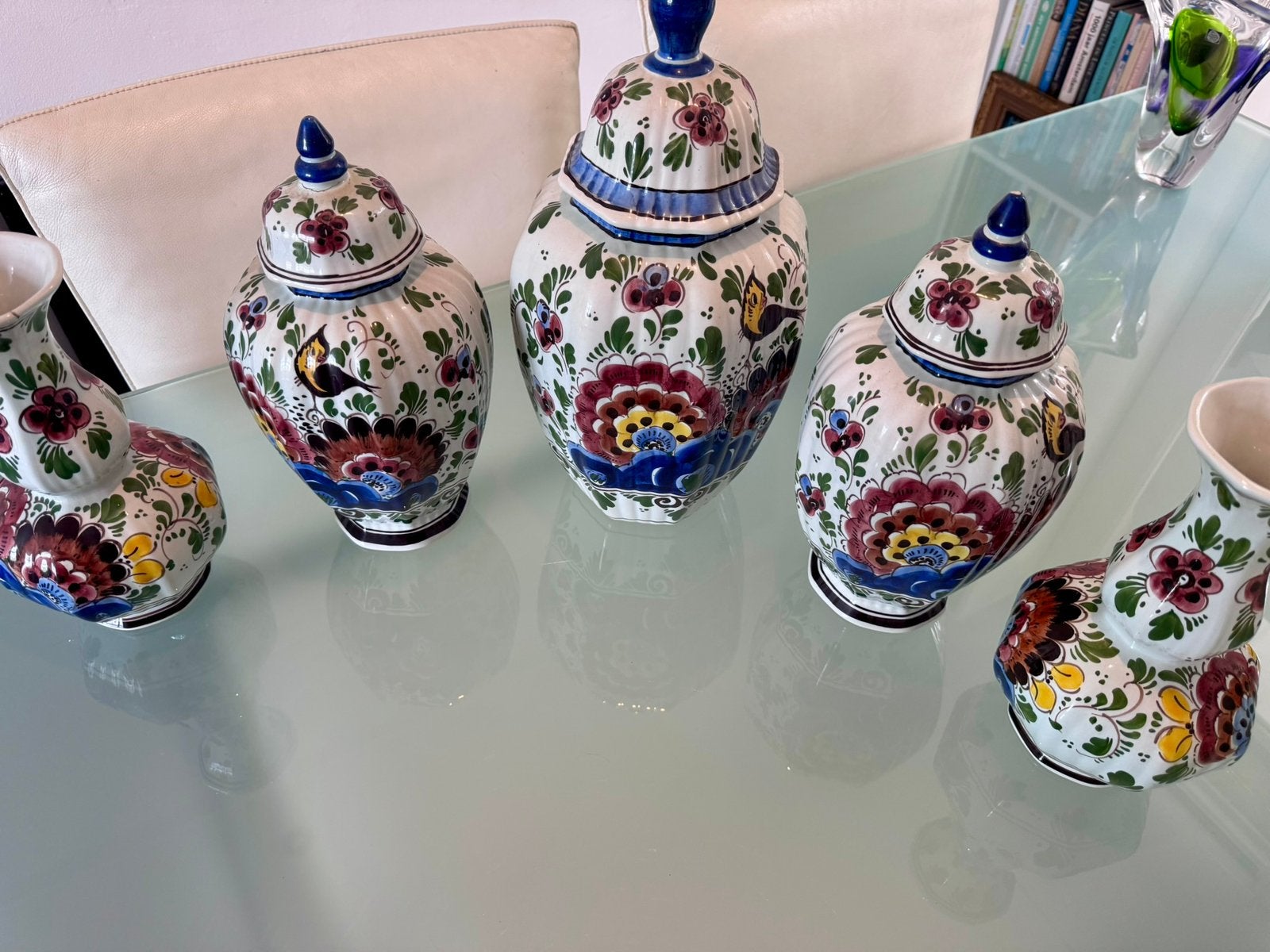 5 delig kaststel “De Iris” handgeschilderd Delfts aardewerk, Antiek en Kunst, Ophalen