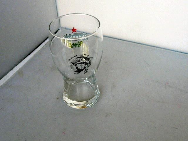 Heineken bierglas met afbeelding van Gogh 1890-1990, Verzamelen, Glas en Borrelglaasjes, Ophalen of Verzenden, Zo goed als nieuw