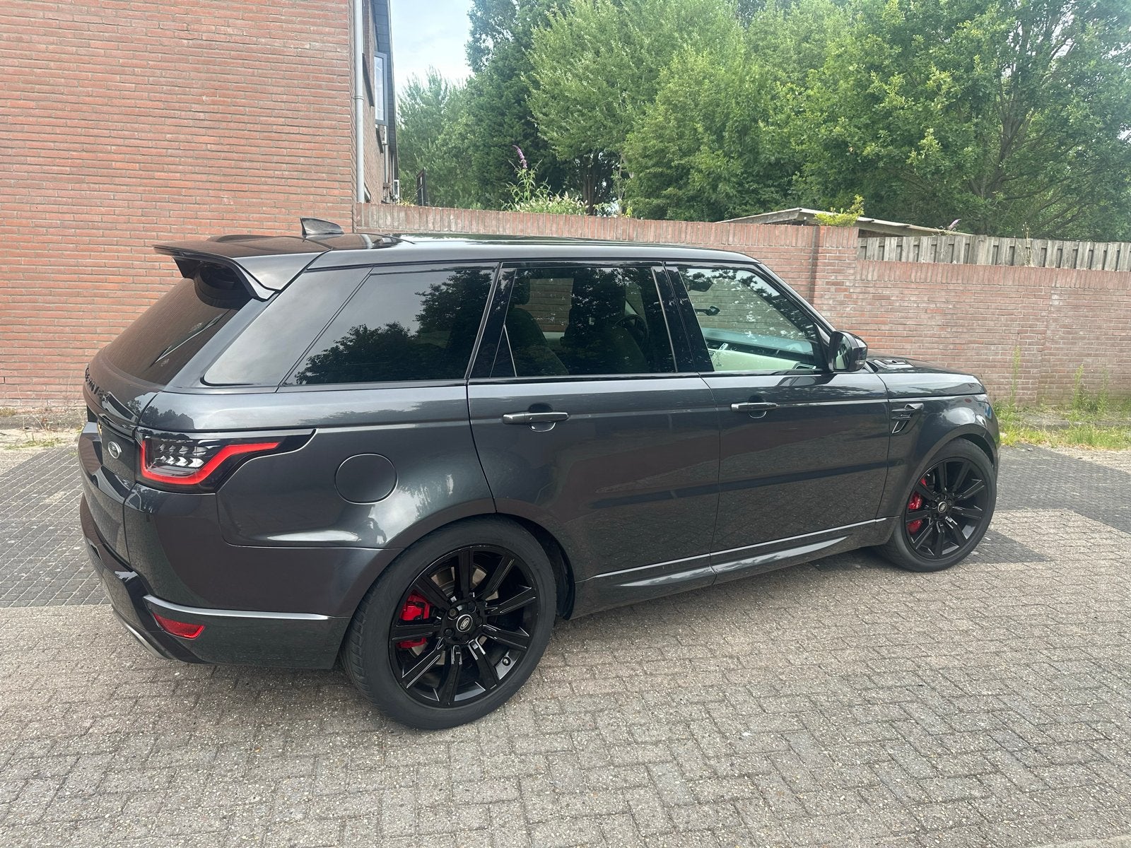 Land Rover Range Rover (sport) 2.0 P400e 404pk Commandshift, Auto's, Automaat, 2500 kg, Vierwielaandrijving, Dealer onderhouden