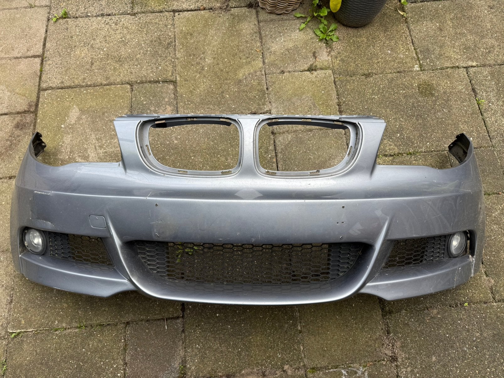 BMW 1-serie M Bumper Voorzijde (E87 / E81), Ophalen, Gebruikt, Voor, Bumper