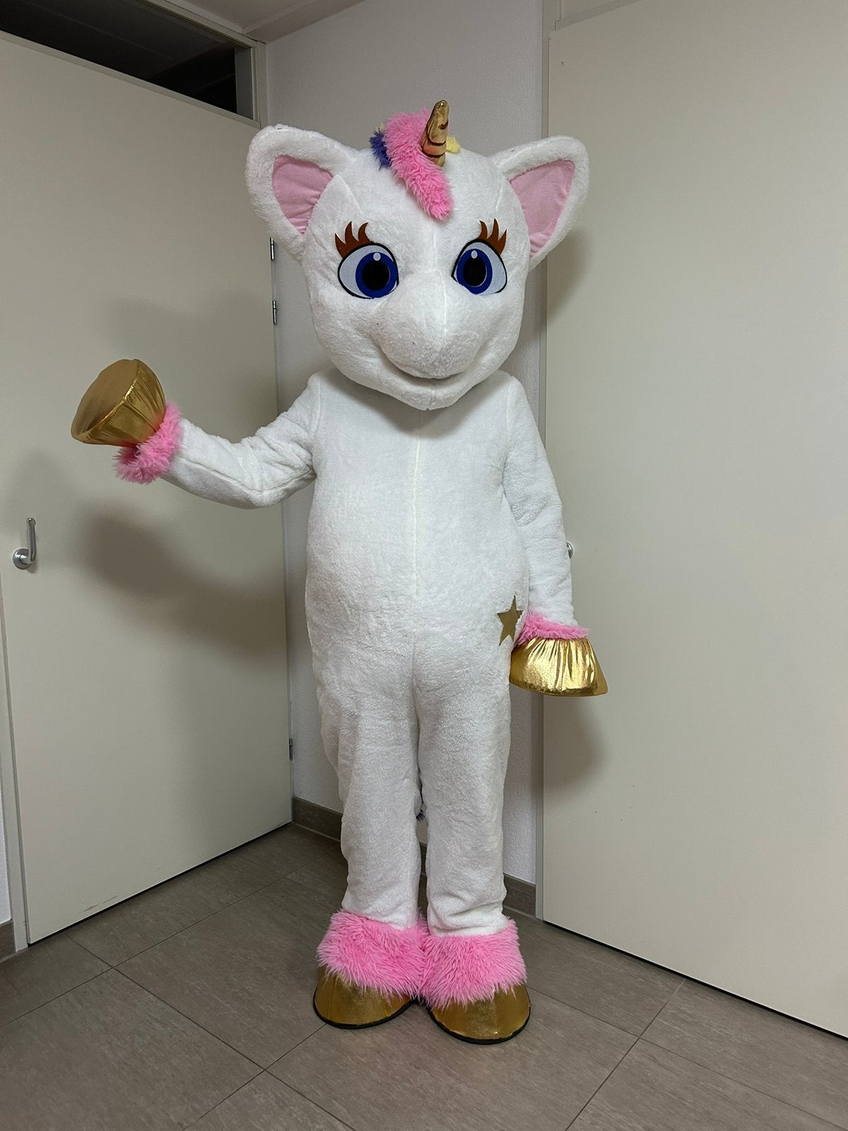 Unicorn Mascotte te huur, Ophalen of Verzenden, Zo goed als nieuw, Overige