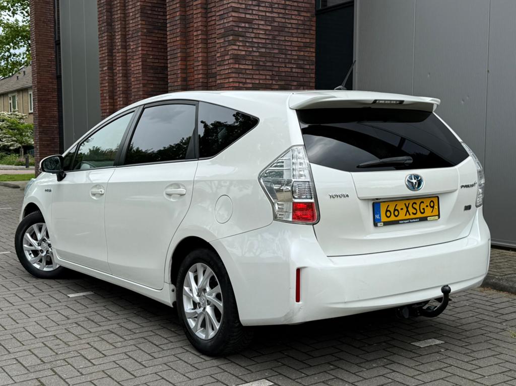 Toyota Prius Wagon 1.8 Full Hybrid 136PK Aut 96g 2012 Wit, Auto's, 4 cilinders, 7 stoelen, Wit, Origineel Nederlands