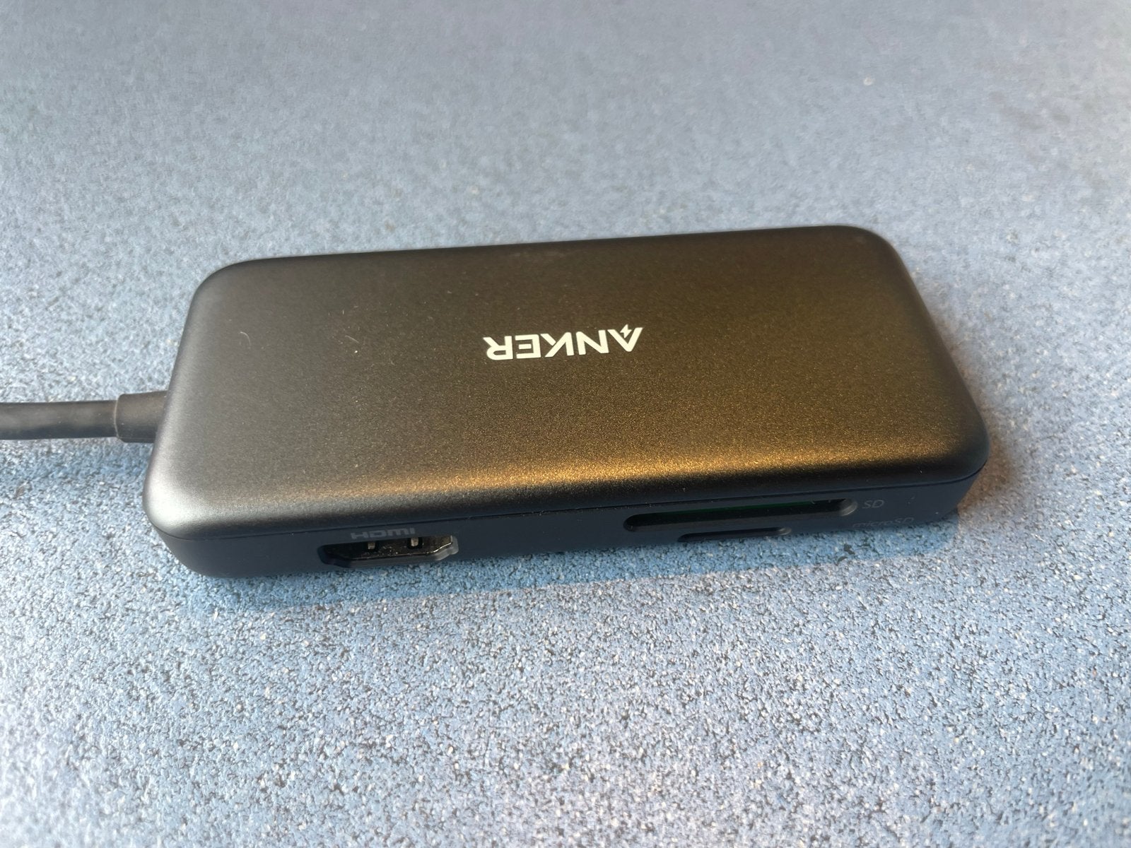 Anker PowerExpand 5-in-1 USB-C Media Hub, Ophalen of Verzenden, Zo goed als nieuw, USB-hub, Laptop