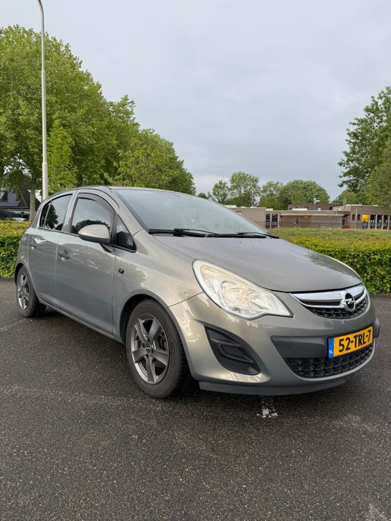 Opel Corsa 1.0 12V 5D 2012, Carplay, Auto's, 40 €/maand, 1045 kg, Bruin, Origineel Nederlands