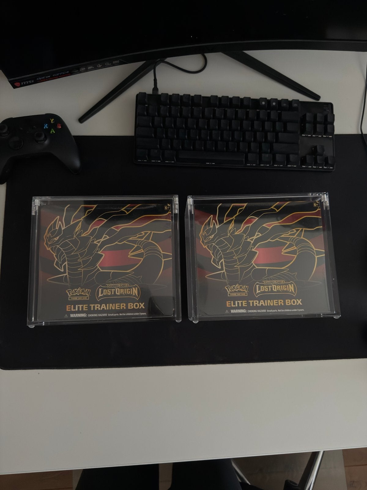 Pokémon Lost Origin Elite Trainer Box (nog 1), Ophalen of Verzenden, Nieuw, Overige typen