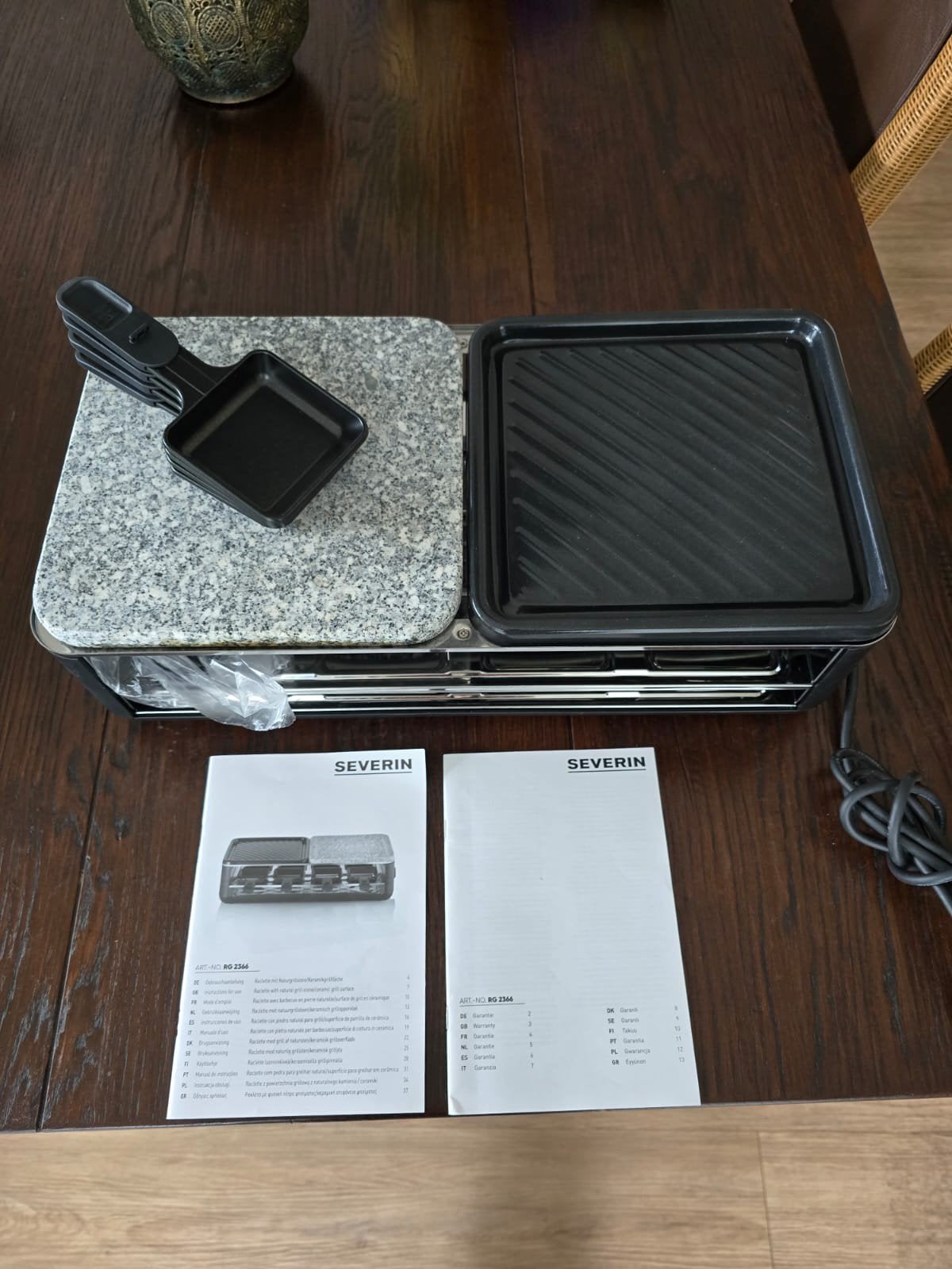 Zgan gourmet/steengrill met 8 pannetjes!, Ophalen, Zo goed als nieuw, 8 personen of meer