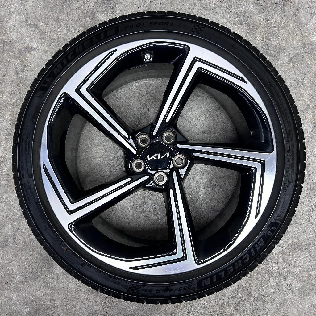21 inch originele Haenam velgen + zomerbanden Kia EV6, Gebruikt, 255 mm, Info@originalwheels.nl, Banden en Velgen