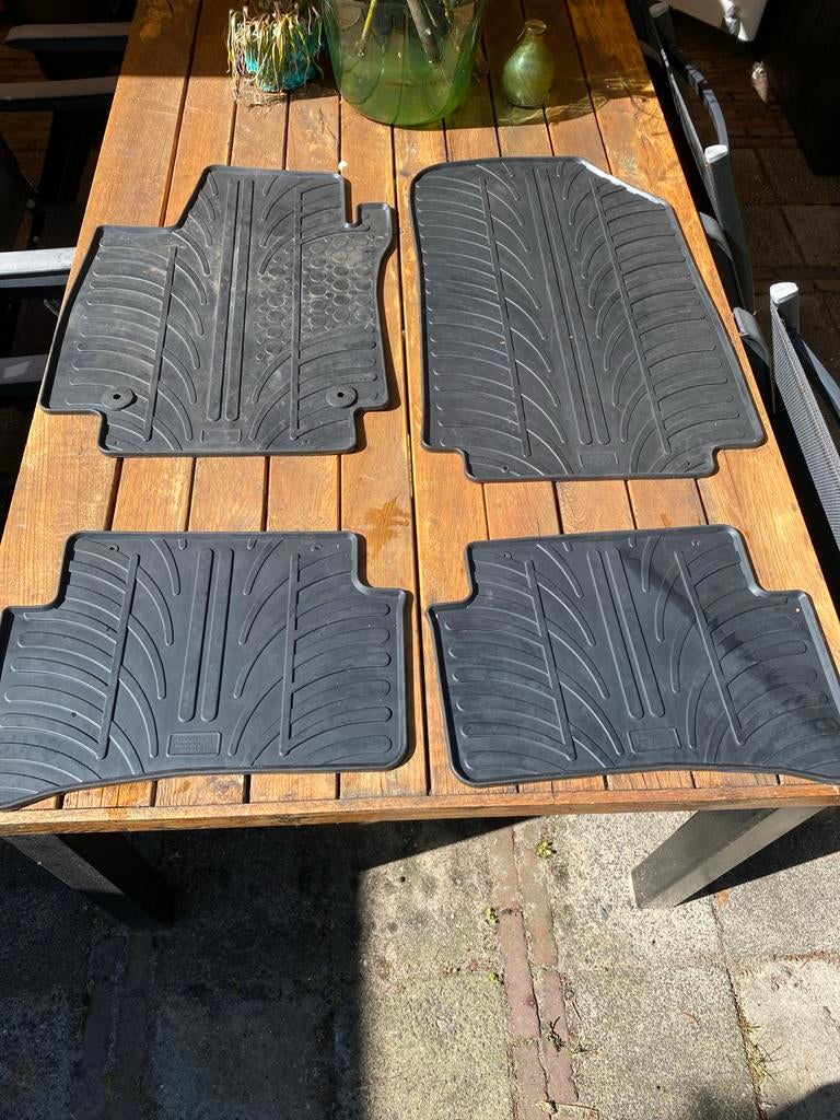 Rubbermatten set Renault Clio IV / Captur 2013, Ophalen of Verzenden, Zo goed als nieuw