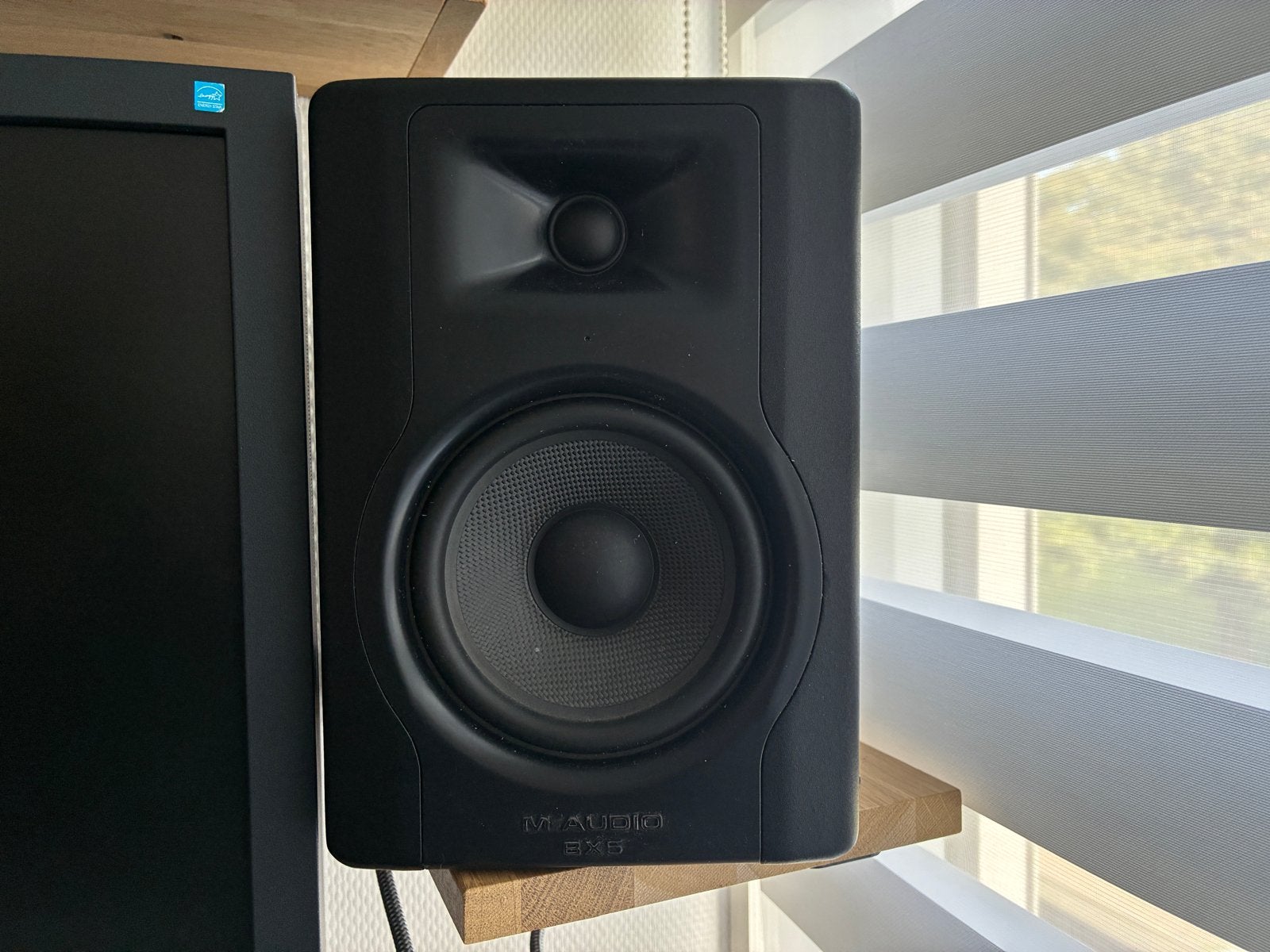 M-Audio BX5 Studio Monitoren - Zoemen bij aansluiten, 60 tot 120 watt, Niet werkend, Front, Rear of Stereo speakers, Ophalen