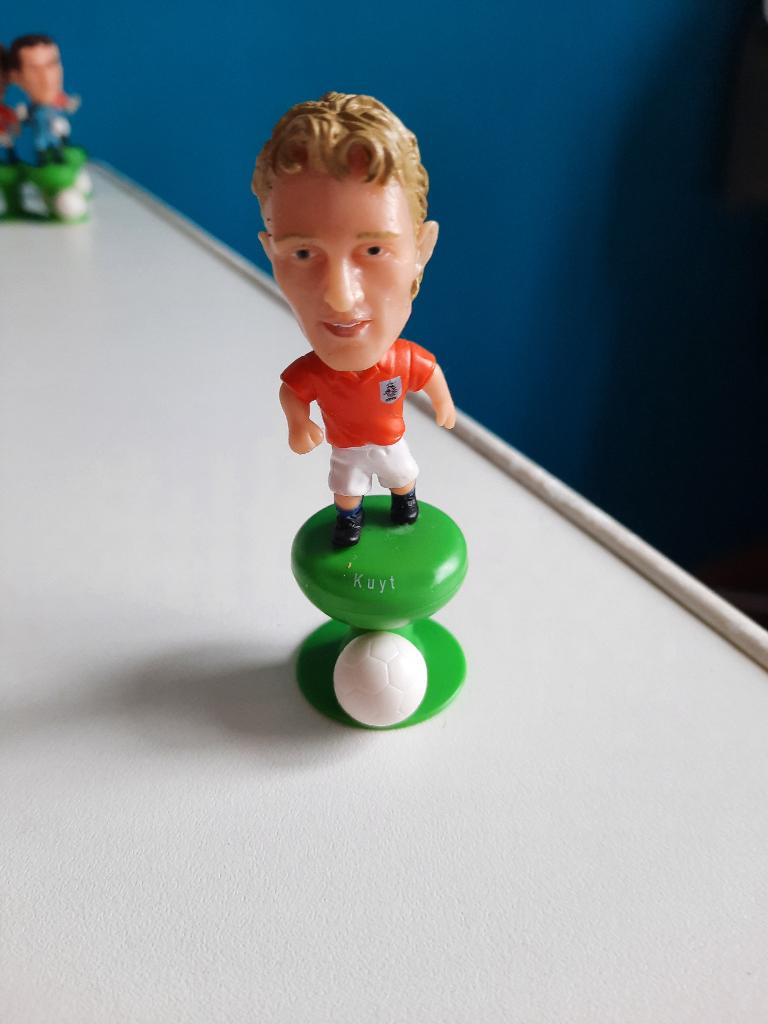 voetbalpoppetje Kuyt, Ophalen of Verzenden, Buitenlandse clubs